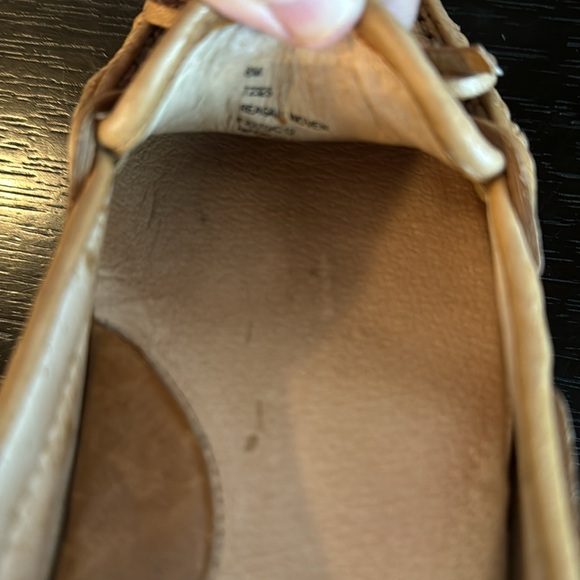 Women’s Frye Leather Driving Loafers, size 8 - Picture 6 of 6